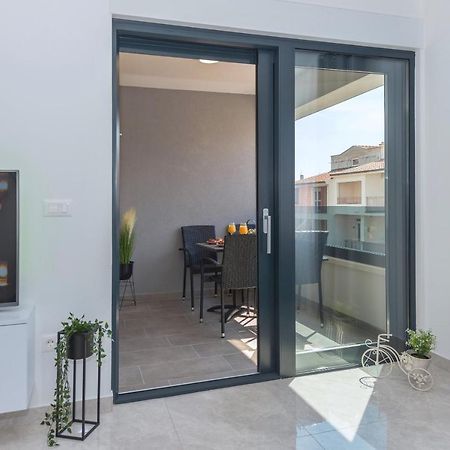 מאקרסקה Apartment Ema מראה חיצוני תמונה
